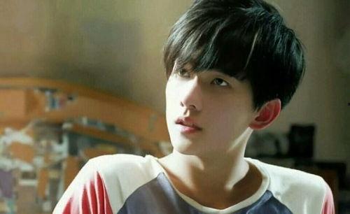 圈内爆料杨洋演技被吐槽,圈内爆料引发网友热议 第2张 圈内爆料杨洋演技被吐槽,圈内爆料引发网友热议 第2张